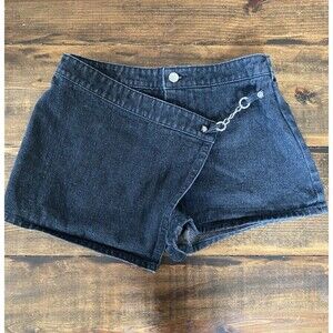 FOREVER 21 Women's Skort~Size M~Black Denim With Metal Chain Accent